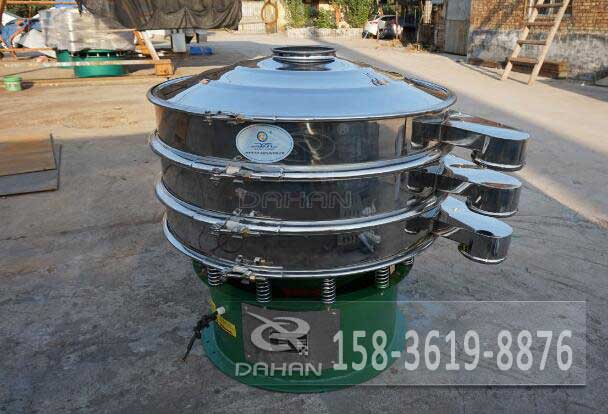 不銹鋼振動篩粉機(jī) 不銹鋼振動篩粉機(jī)